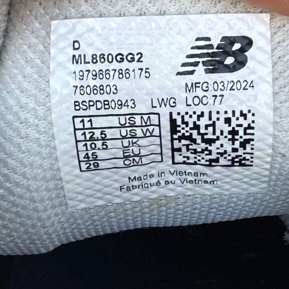 Size‎ 11 - New Balance 860v2 Sea Salt Men's ML860GG2